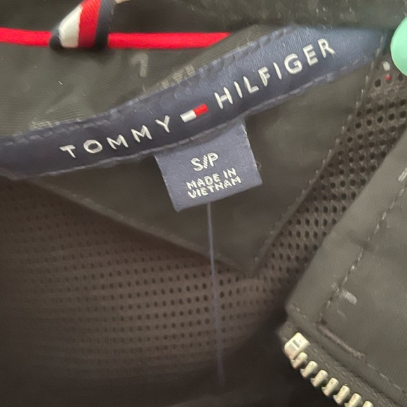 Size small Tommy coat nwt - Picture 2 of 5